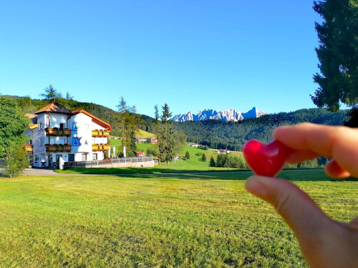 Hotel Landgasthof Laerchenwald Колепиетра Екстериор снимка