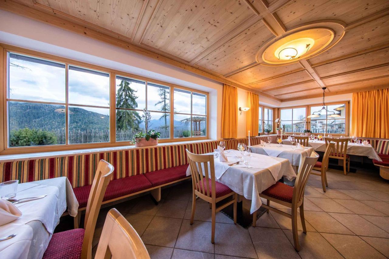 Hotel Landgasthof Laerchenwald Колепиетра Екстериор снимка